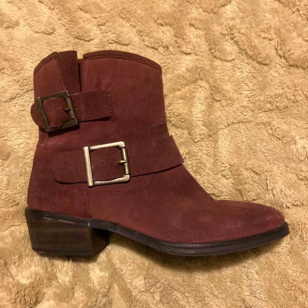 Seychelles Castanets Burgundy Suede Leather Buckle Moto Ankle Boots